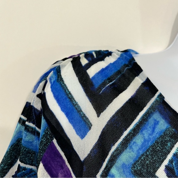 Chicos Black Blue Geometric Print Bianca Short Sleevee Blouse - Picture 3 of 14